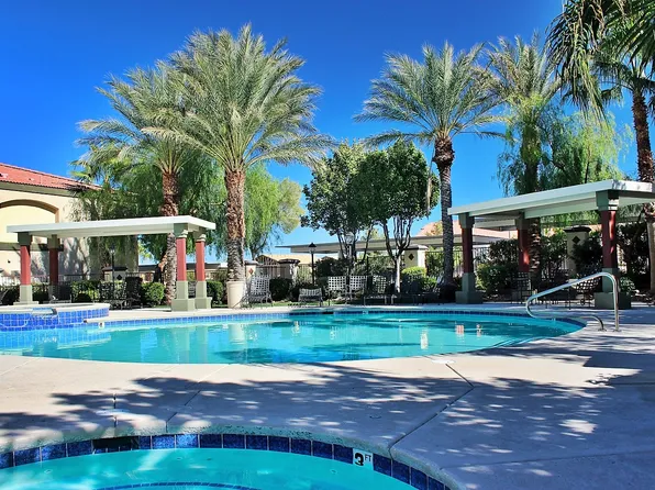 950 Seven Hills Dr, Henderson, NV