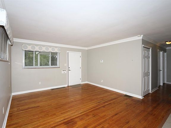 3rd image of 5246 Willnet Dr