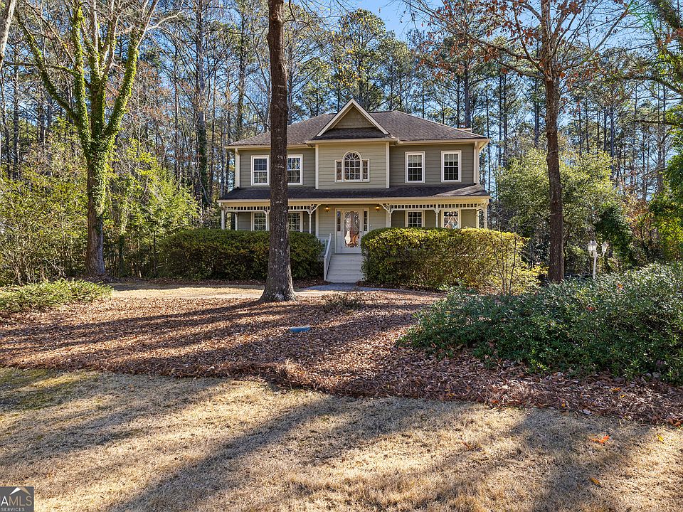 1st image of 122 Cloister Dr