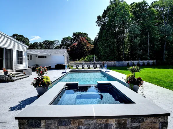 154 Overlook Road, Glastonbury, CT 06033