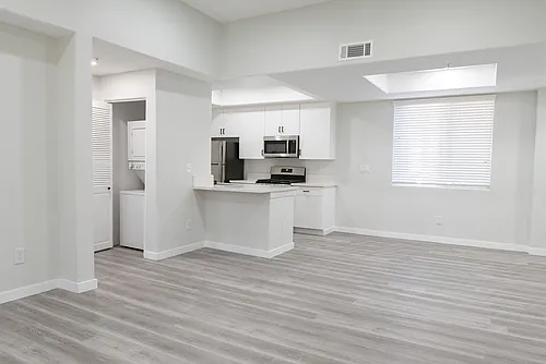 Floor plan 213