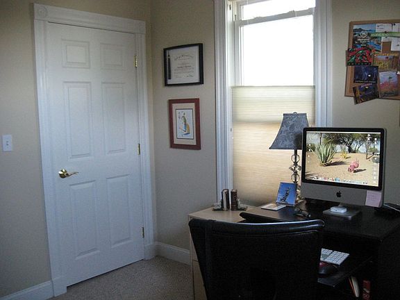 2nd bedroom