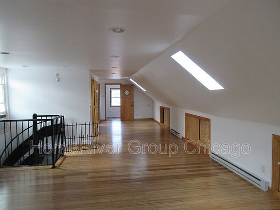 3rd image of 2948 N Narragansett Ave #1