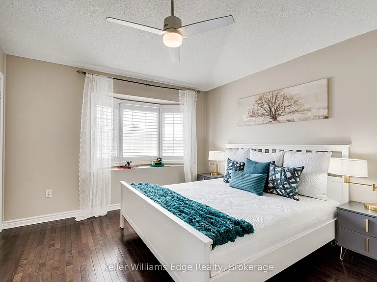 5080 Fairview St #8 — Photo 15