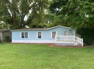 9725 E Pixie Pkwy, Cromwell, IN 46732