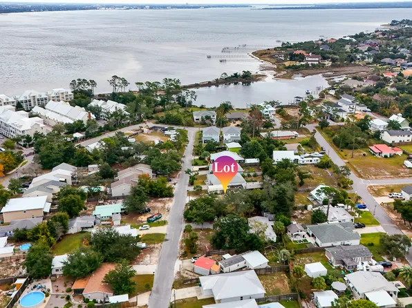 4133 Catherine St, Panama City Beach, FL 32408
