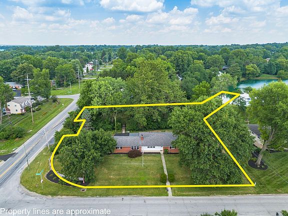 3rd image of 6016 Cherry Hill Dr