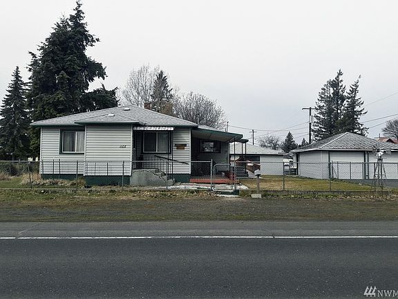4th image of 1108 12th St