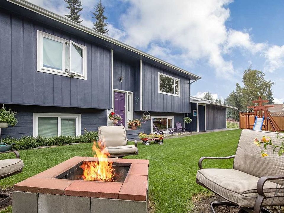1st image of 126 Rosella Ave