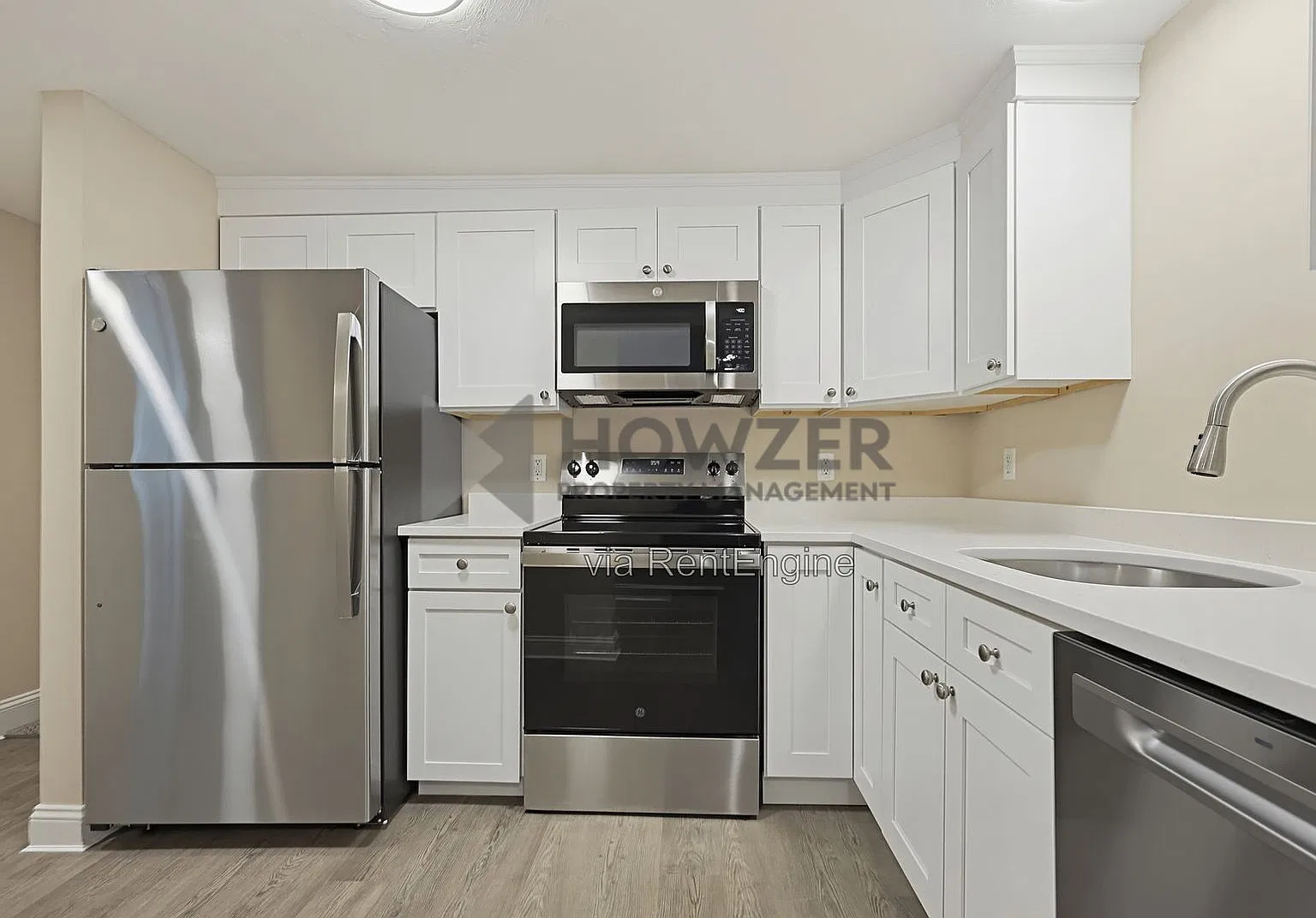 3 bed, 1.5 bath, $2,900 — Photo 1