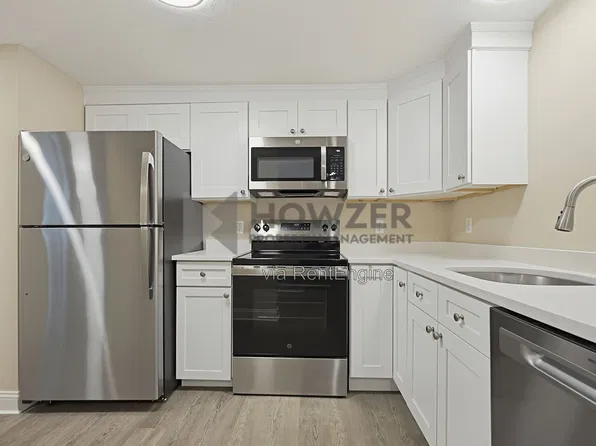 687 Washington St #3, South Easton, MA 02375