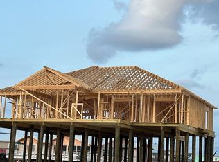 103 Portier Ct, Dauphin Island, AL 36528