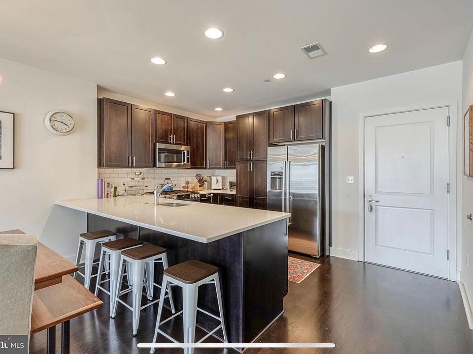1st image of 600 S 24th St Unit 304