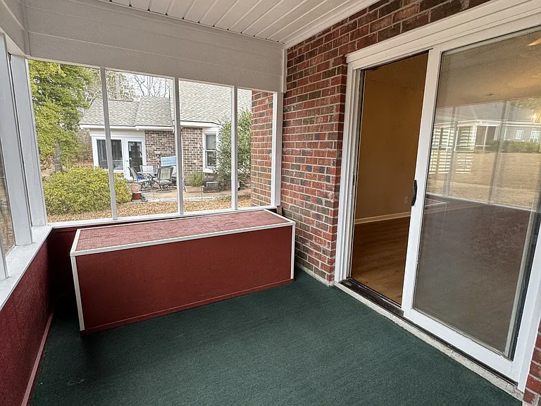 425 Spauldingwood Rd — Photo 33