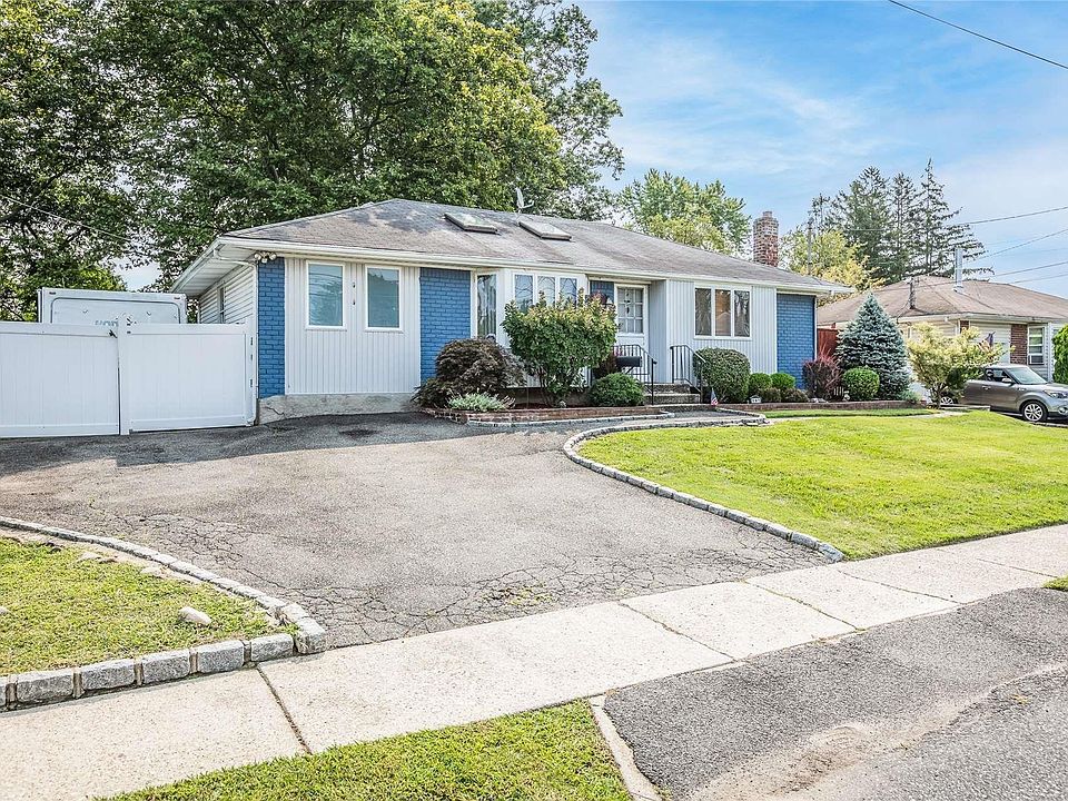 1st image of 197 Burlington Avenue
