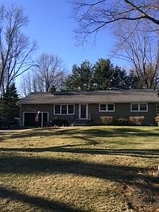 1st image of 15 Windmill Ct