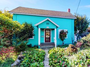 3236 F St, Eureka, CA 95503