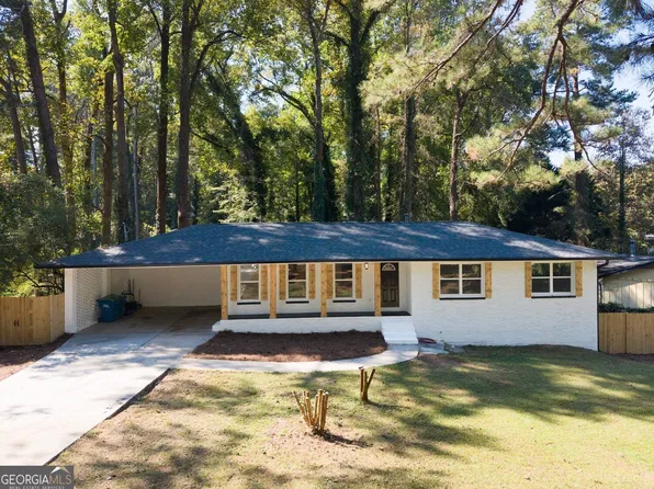 3220 Linden Garden Dr, Atlanta, GA 30349