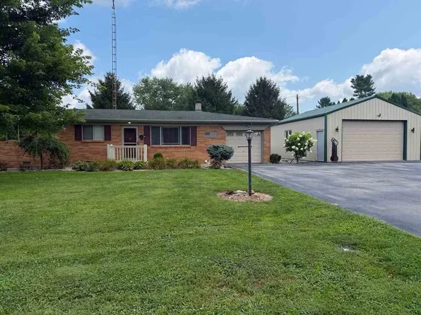 15 Circle Dr, Richmond, IN 47374