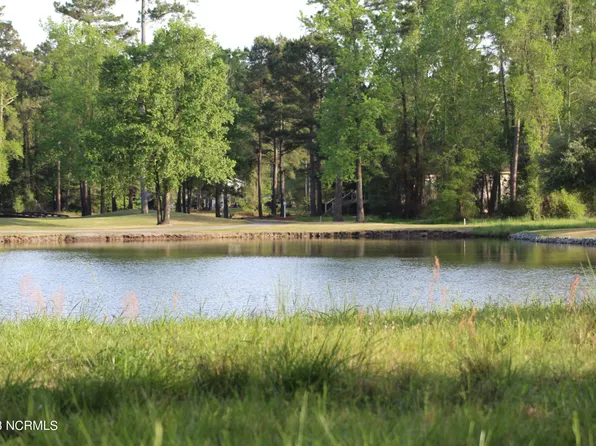 104 Cardinal Crest Drive, Wallace, NC 28466