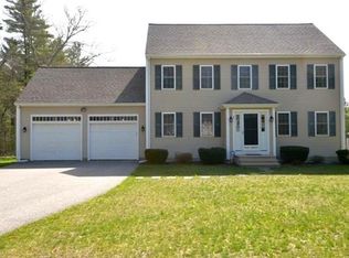 2 Byrne Cir, Wareham, MA 02571