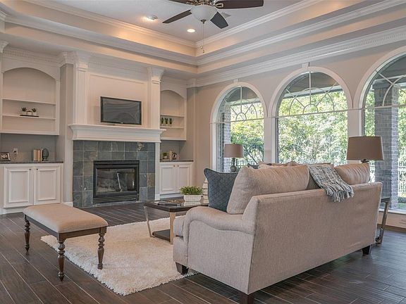 5th image of 55 Champion Villa Dr