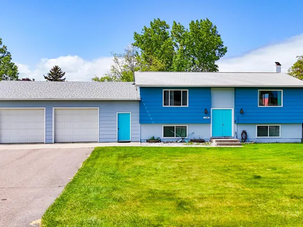 1104 3rd St E, Polson, MT 59860