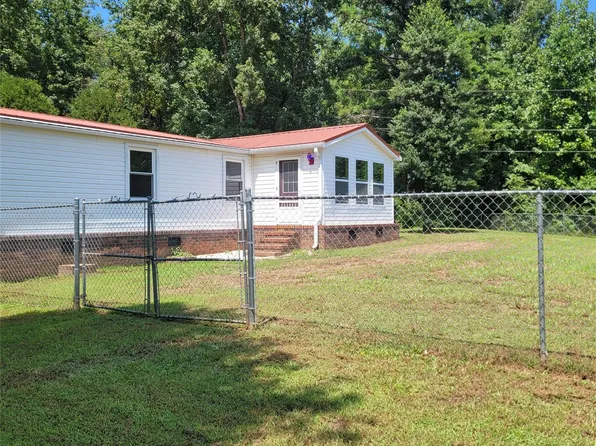 10490 Troutman Rd, Midland, NC 28107