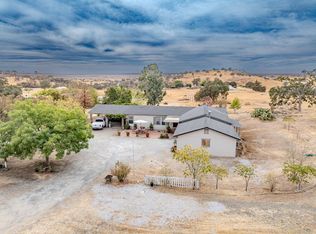 9525 Banderilla Dr, La Grange, CA
