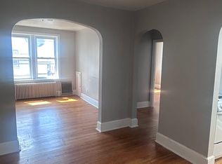 94 Remsen St APT 3, Cohoes, NY 12047