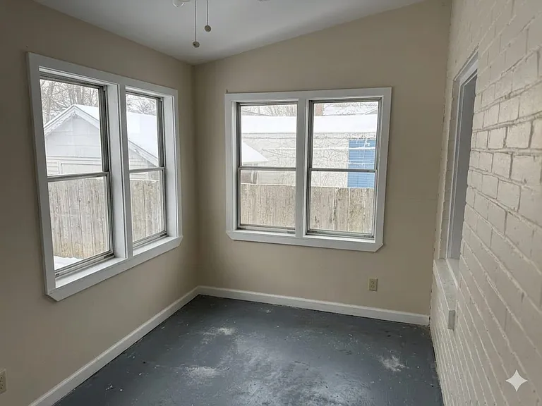 903 W Main St #903 — Photo 21