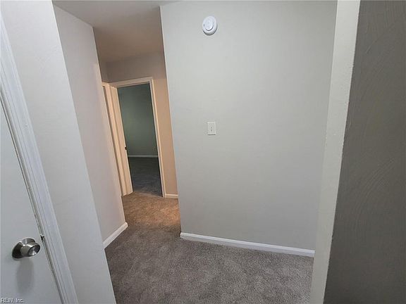 5th image of 3221 Barlborough Way