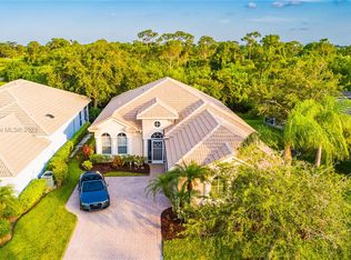 1337 NW Mossy Oak Way, Jensen Beach, FL 34957