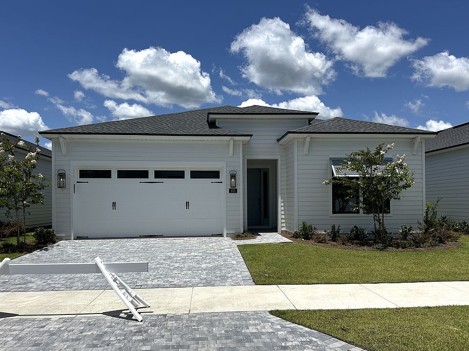 Welcome to 955 Camp Fire Circle, located in a gated community close to the Gulf, shopping, schools, and lifestyle.