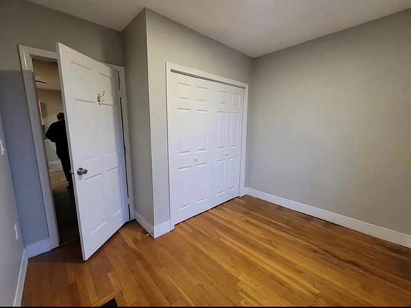 3rd image of 8 Woodman St Floor 3