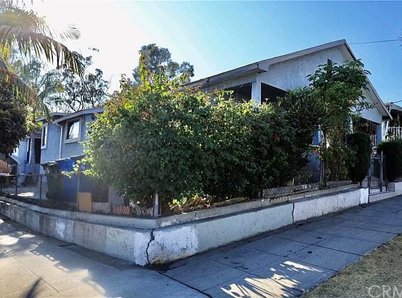 2nd image of 2726 E 7th St