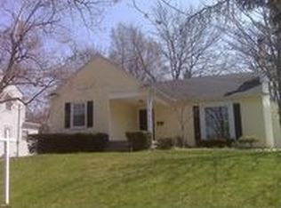 1132 Kenesaw Dr SE, East Grand Rapids, MI 49506