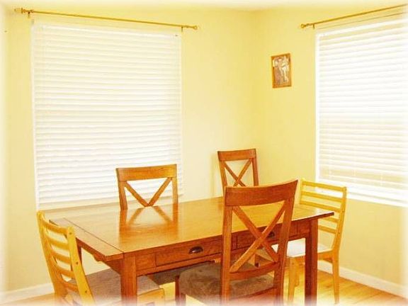 Bright & Airy Dining Room