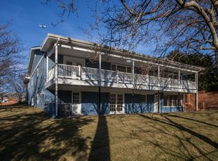 4030 27th St N, Arlington, VA 22207