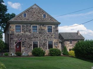 3617 N Colebrook Rd, Manheim, PA 17545