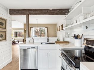 190 Treescape Dr UNIT A2, East Hampton, NY 11937