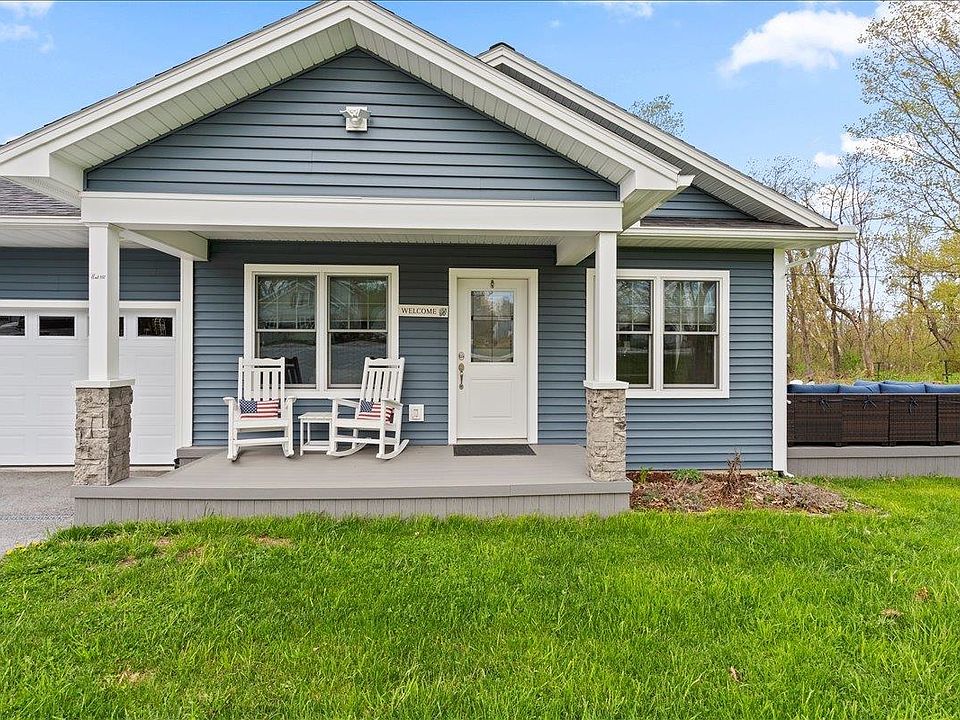1st image of 2529 Bronson Road #102