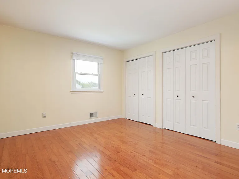 17 Wisteria Pl — Photo 11