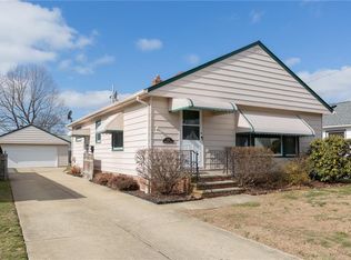 744 Glenhurst Rd, Eastlake, OH 44095