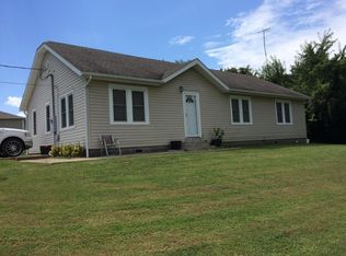 2506 Orchard Hill Ln, Neosho, MO 64850