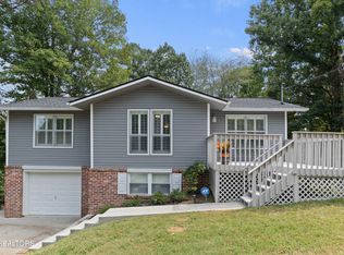 2304 Nuthatcher Rd, Knoxville, TN 37923