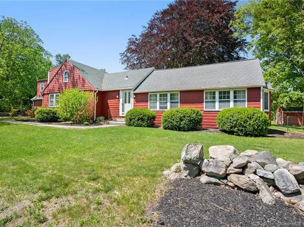 268 Whalehead Road, Ledyard, CT 06335