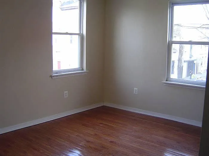 Living Room - Multiple Walls of Windows