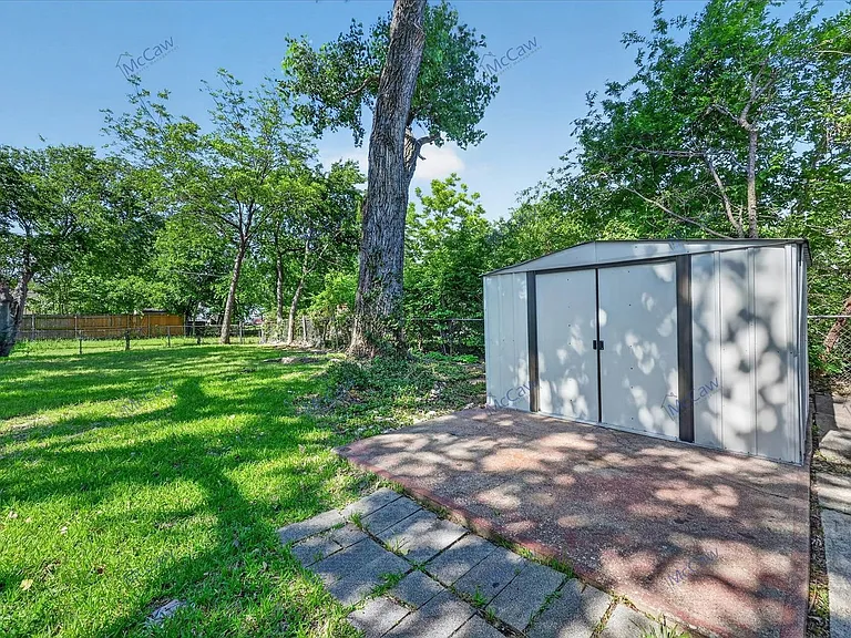 2848 Beasley Dr — Photo 17