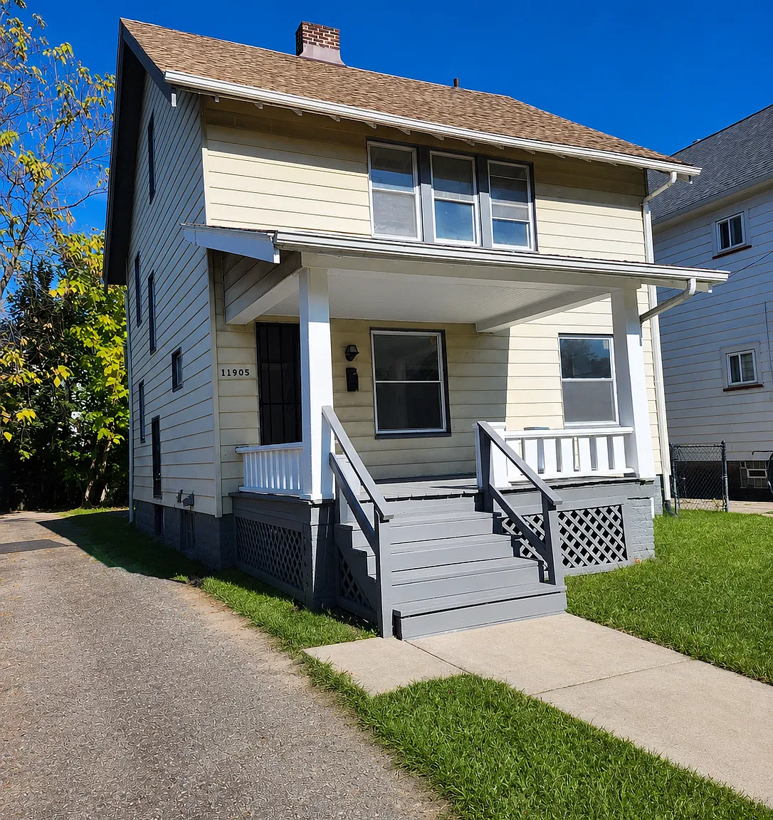 3 bed, 1354 sqft, $1,500 — Photo 1
